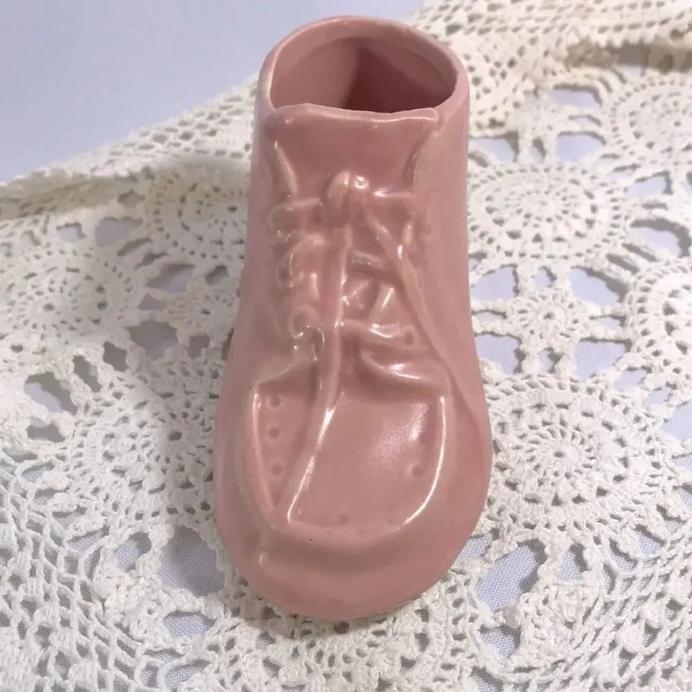 Pink VTG 40-50sCollectable Baby Bootie Vase/Planter/Storage BABY SHOWER DECOR - Picture 4 of 11